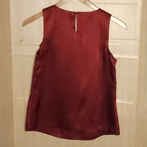 Dana Buchman Maroon Silky Sleeveless Top Small - Picture 2 of 8